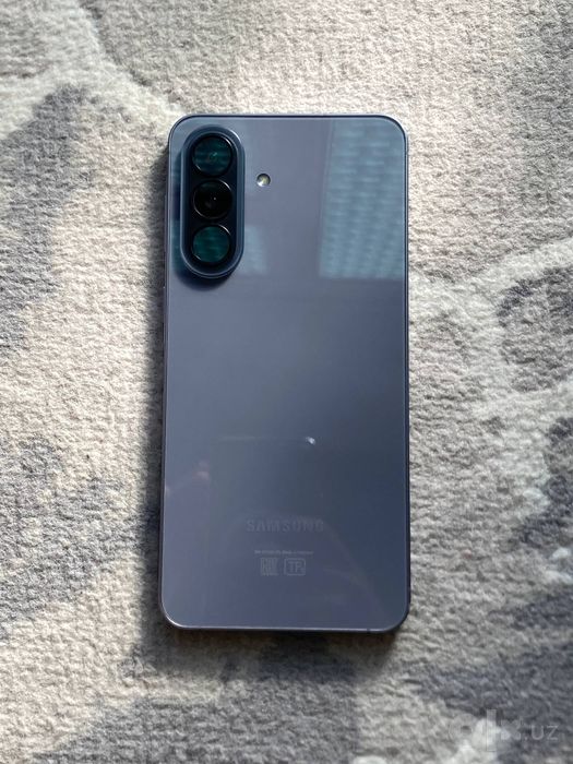 Samsung a57 5g .