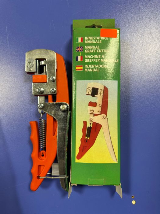 Триони,лозарски и градински ножици