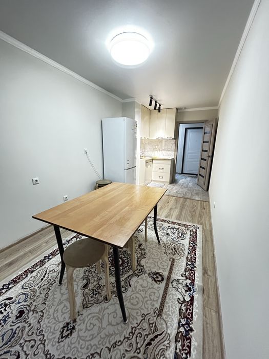 Сдам кварттру пусуточно