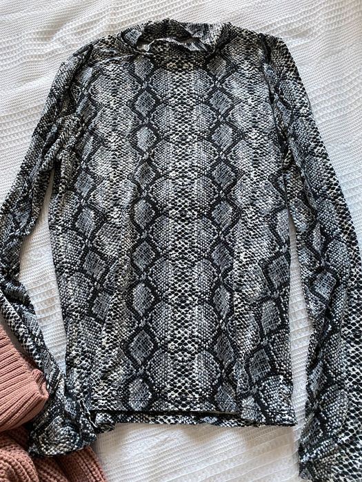 Дамски чисто нови блузи