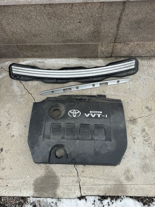 Крышка двигателя Королла