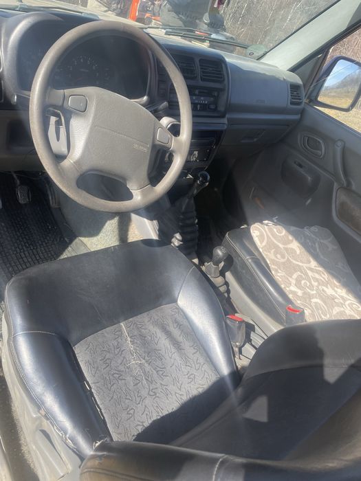Vand suzuki jimny motor 1.3 benzina