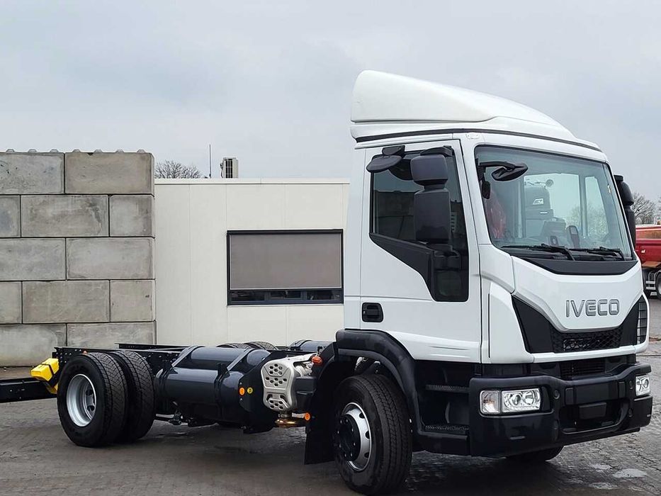 Шасси грузовик Iveco Eurocargo 160E250 4X2 (метан)