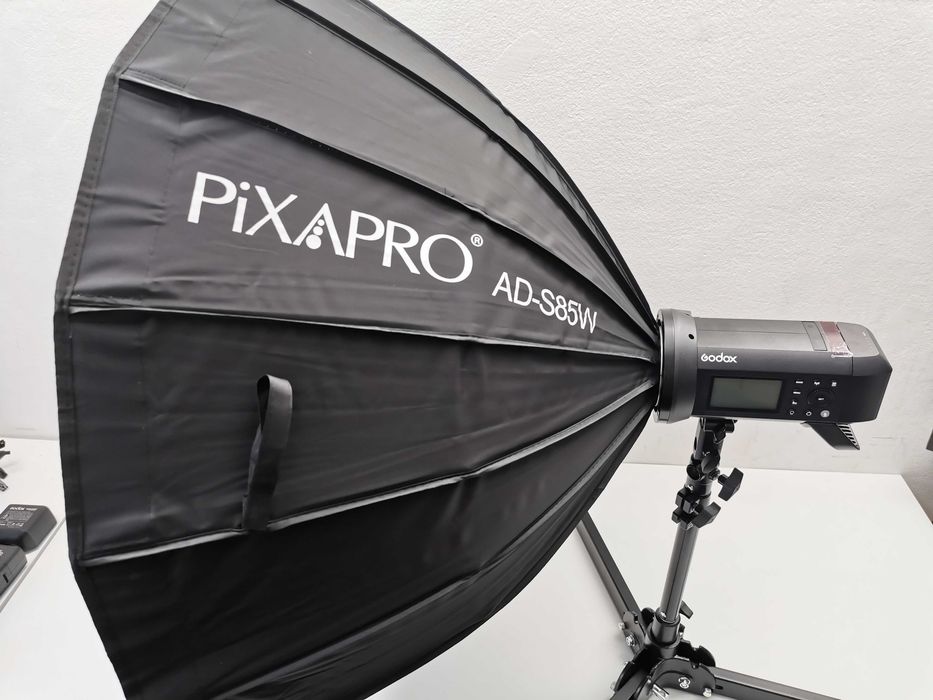 Параболичен софтбокс PixaPro - Godox AD-S85W