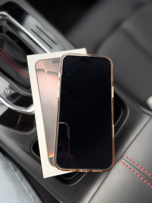 iPhone 16 Pro Max 1tb Gold в идеале