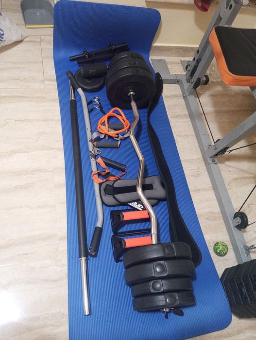 Aparat forță + gantere și haltere