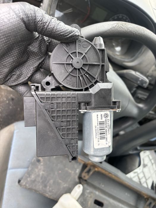 Calculator confort Vw Skoda  cod 401350A8 6Y2959801