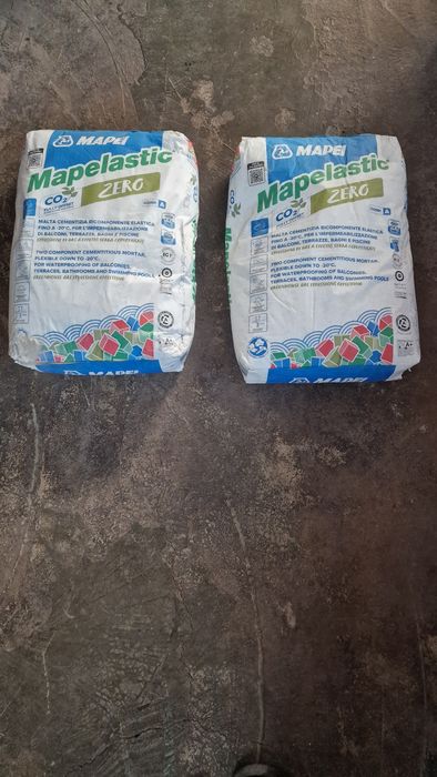 Vând adeziv ,,HIDROIZOLANT" !