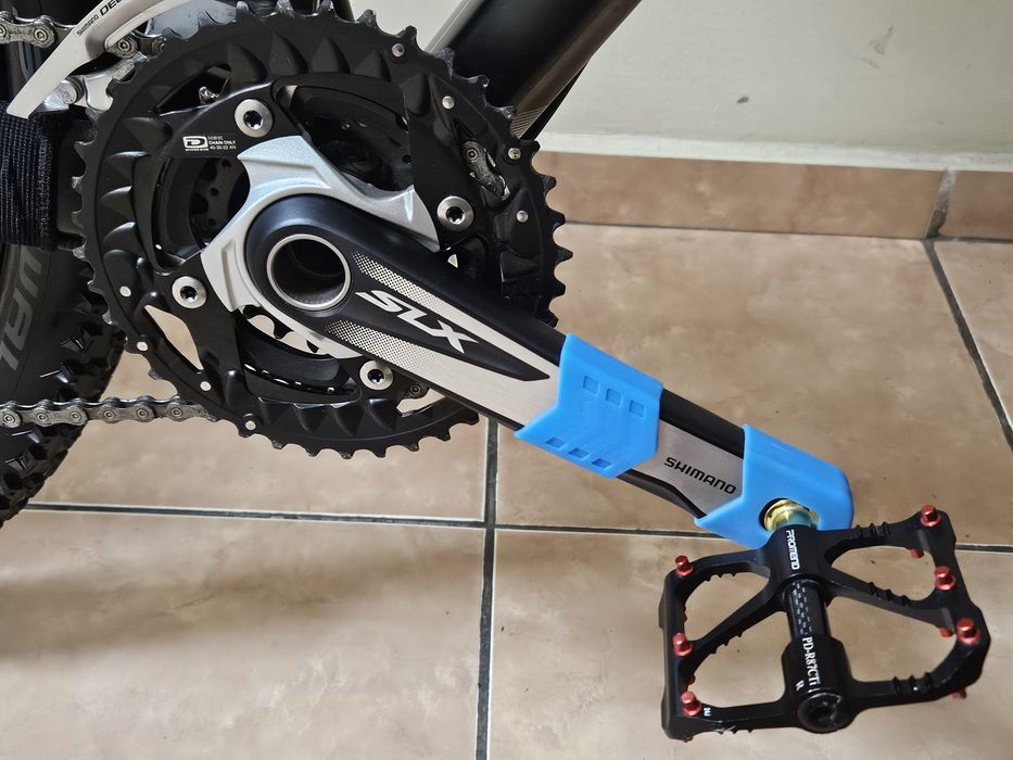 CUBE LTD PRO - 20 рама - 27.5