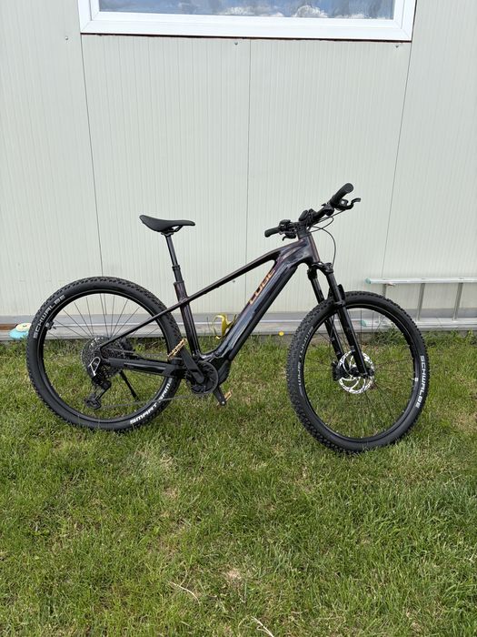 BICICLETA ELECTRICA CUBE REACTION 29" HYBRID SLT 800