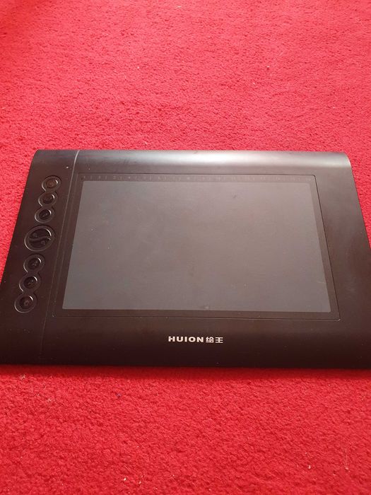 графичен табле huion h610e