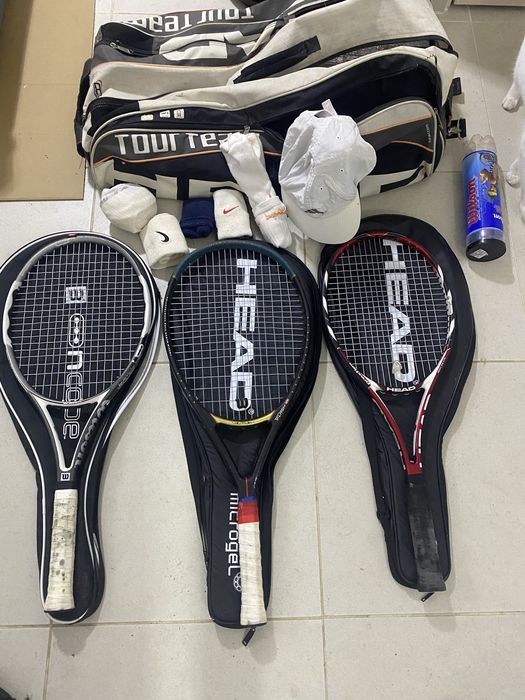 3 rachete tenis