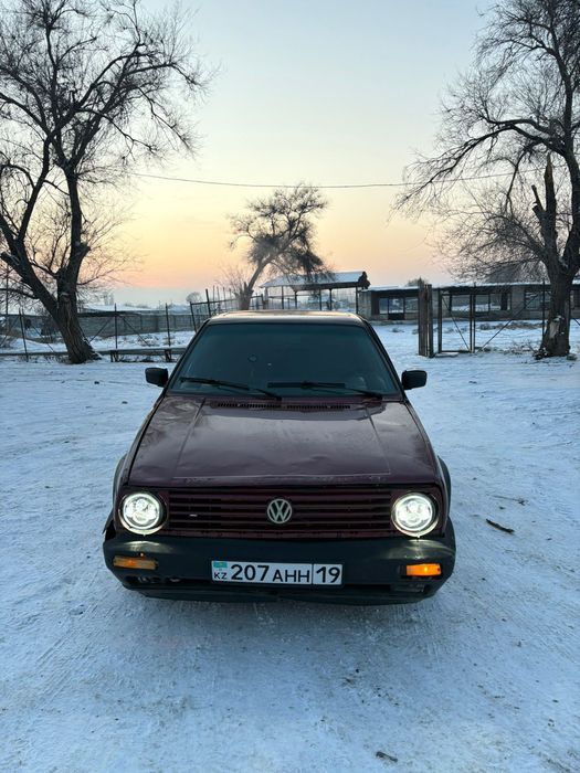 Гольф 2  объем 1.8