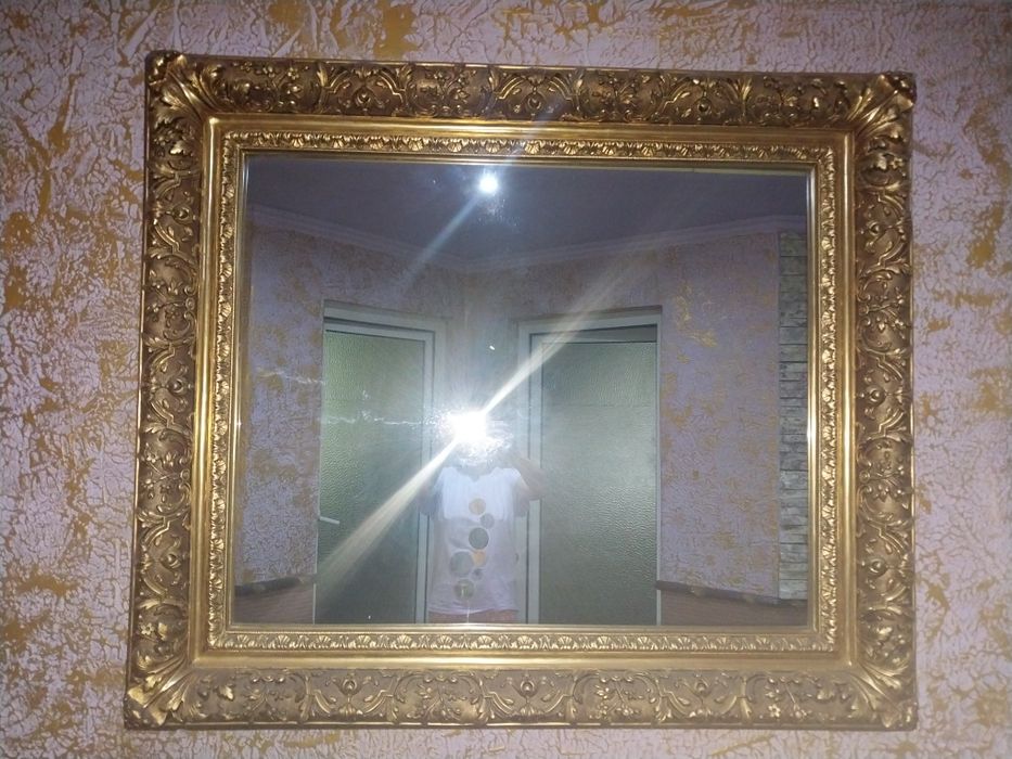 Зеркало навесное