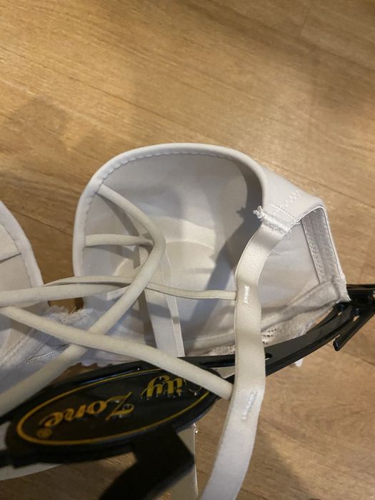 Бюстгальтер пуш-ап 75 А