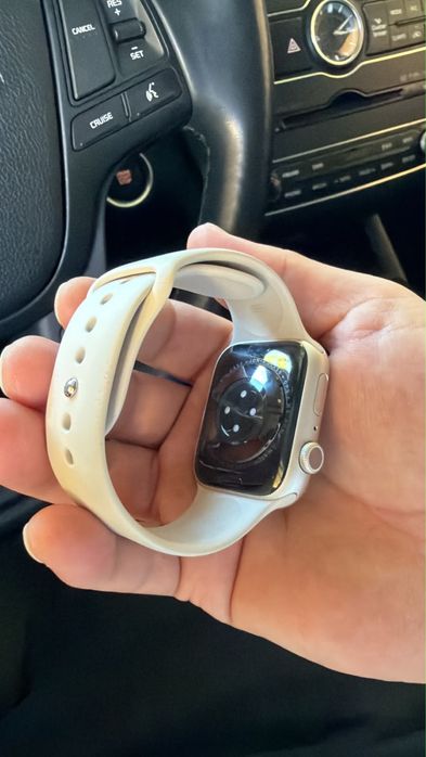 Часы Apple watch 9