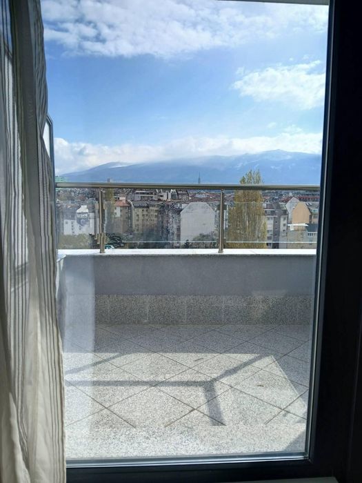 Дава се под наем Двустаен апартамент в София, Оборище - 76 кв.м за 880 € - Снимка #5