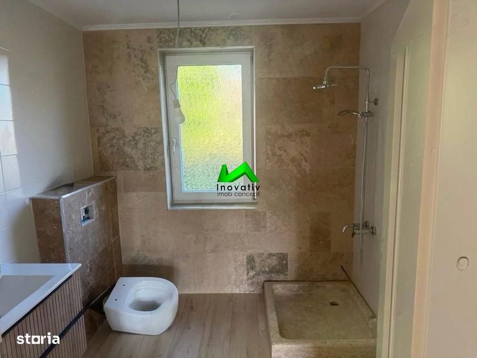 Casa de vanzare  6 camere Slimnic