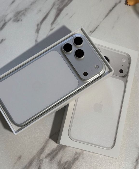 iPhone 17 pro max 256
