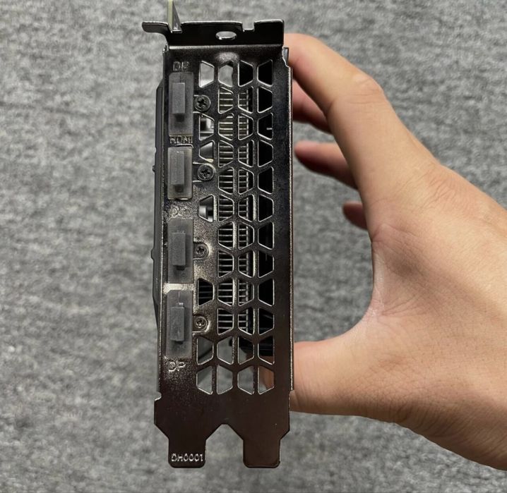 Продам видеокарту GTX 1660 Ti