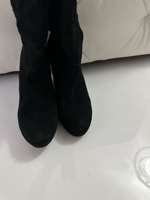 Cizme lungu din piele intoarsa marimea 38