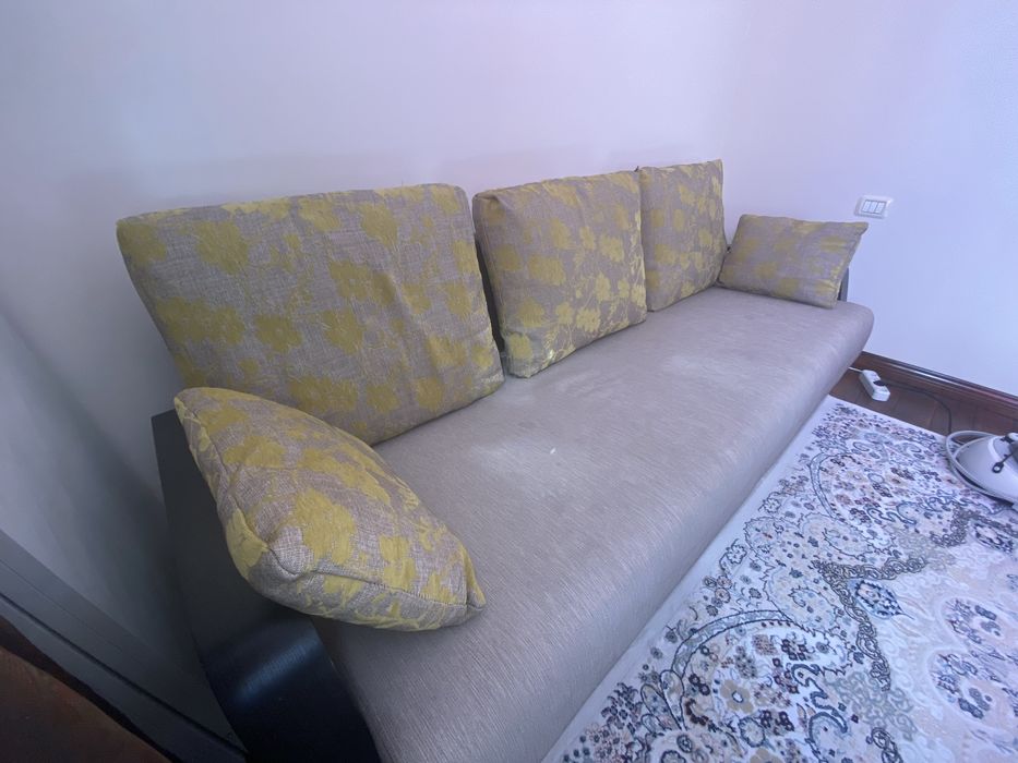 Продам добротный диван