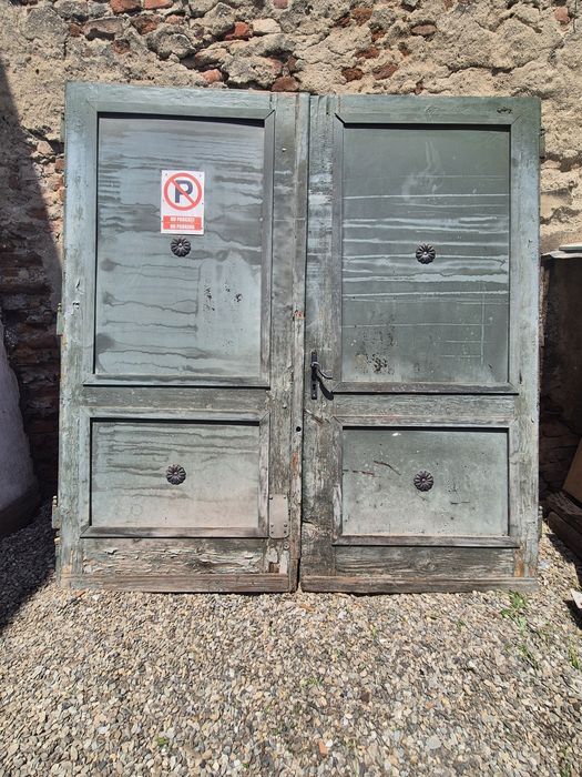 Vand porta lemn masiv
