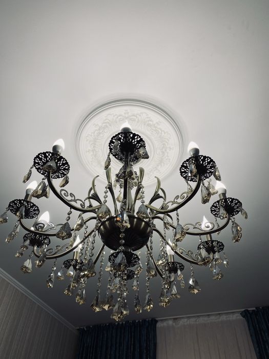 Люстра+подарок сатылады