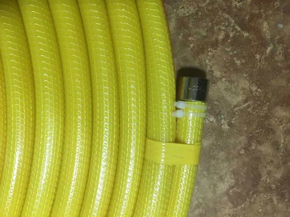 Шланг новый 20 метров с переходником 15 НОВЫЙ