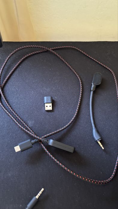 HyperX Cloud III Black/Red (С кабел)