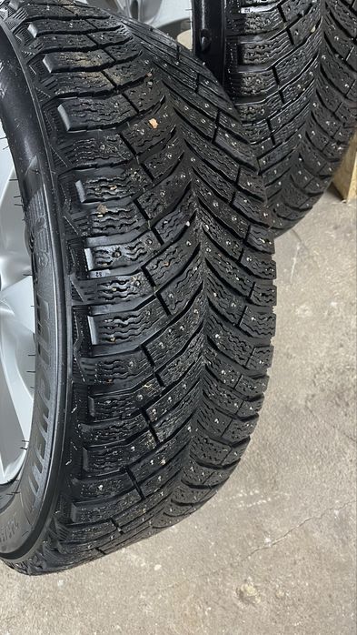Продам Michelin x-ice north 4 245/55/19