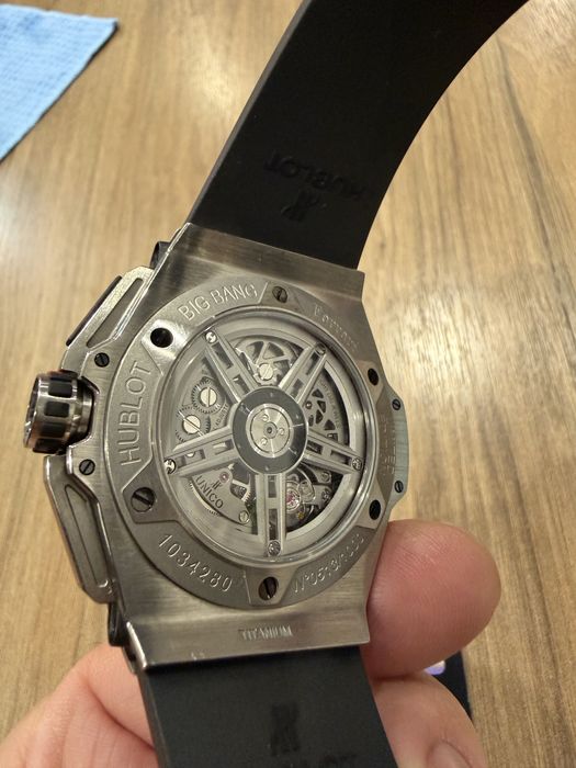 Hublot Big Bang Ferrari (Unico / skeleton) ЛИМИТИРАН