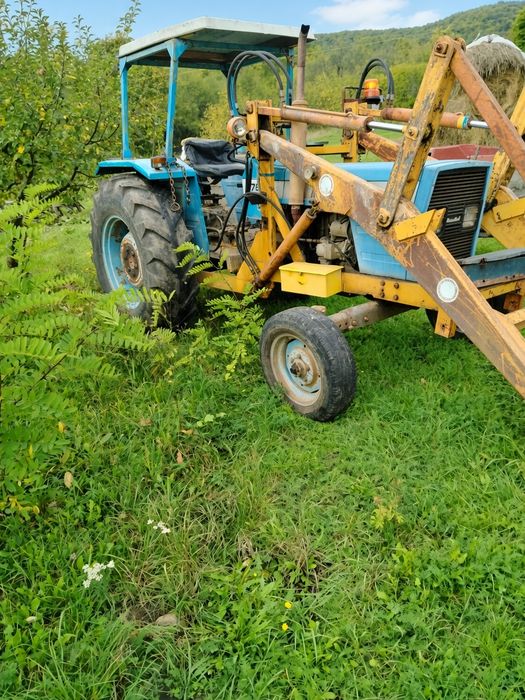 Tractor landini 7500, ÎNTREG SAU SEPARAT  încărcător, braț de sapat excavator mazzotti