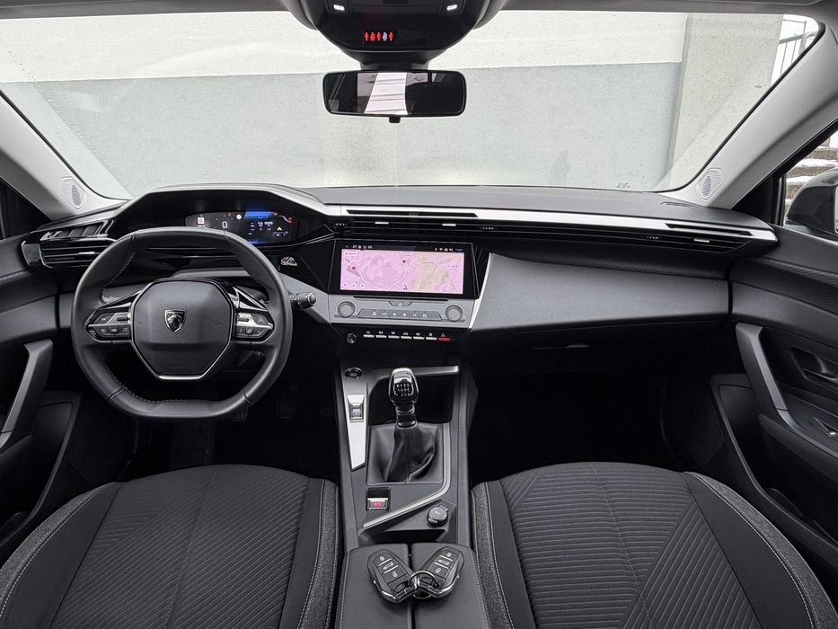 Peugeot 308 SW//Blue avatar//full led