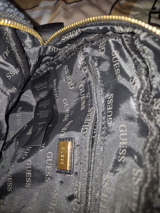 Guess мъжка чанта през рамото