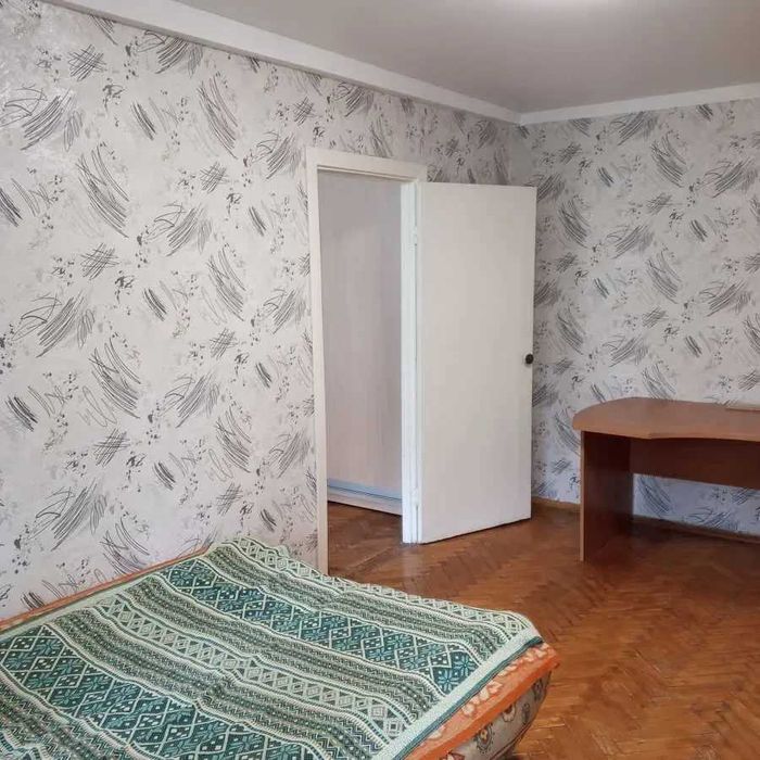 Дава се под наем Двустаен апартамент в София, Зона Б-18 - 65 кв.м за 408 € - Снимка #2