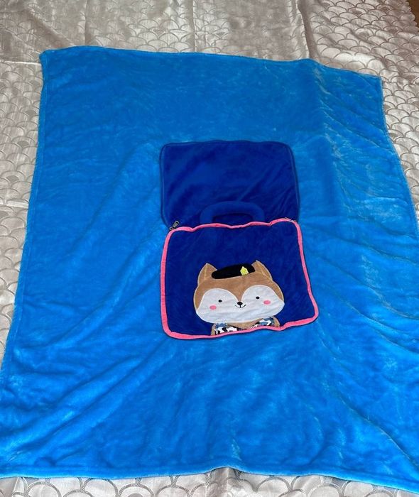 Подушка одеяло подушка