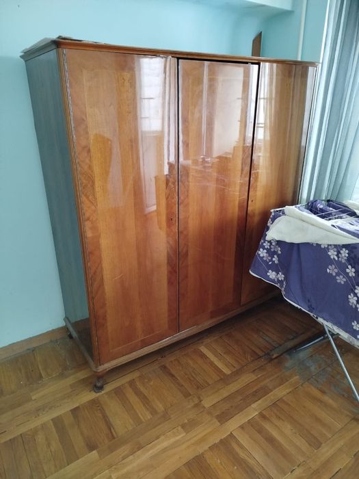 Румынский шифоньер