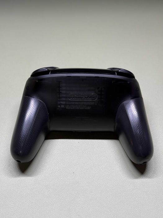 Controller Nintendo Switch Pro original, stare excelentă, primul model