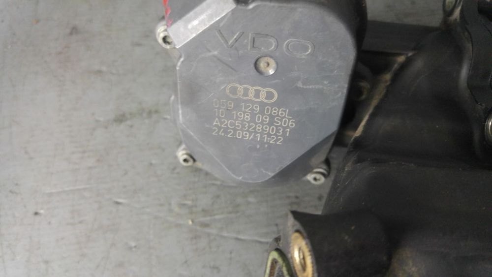 Galerie admisie cu clapete si motoras dreapta 2.7 tdi can audi a6 4f c6 059129712bg 059129086l