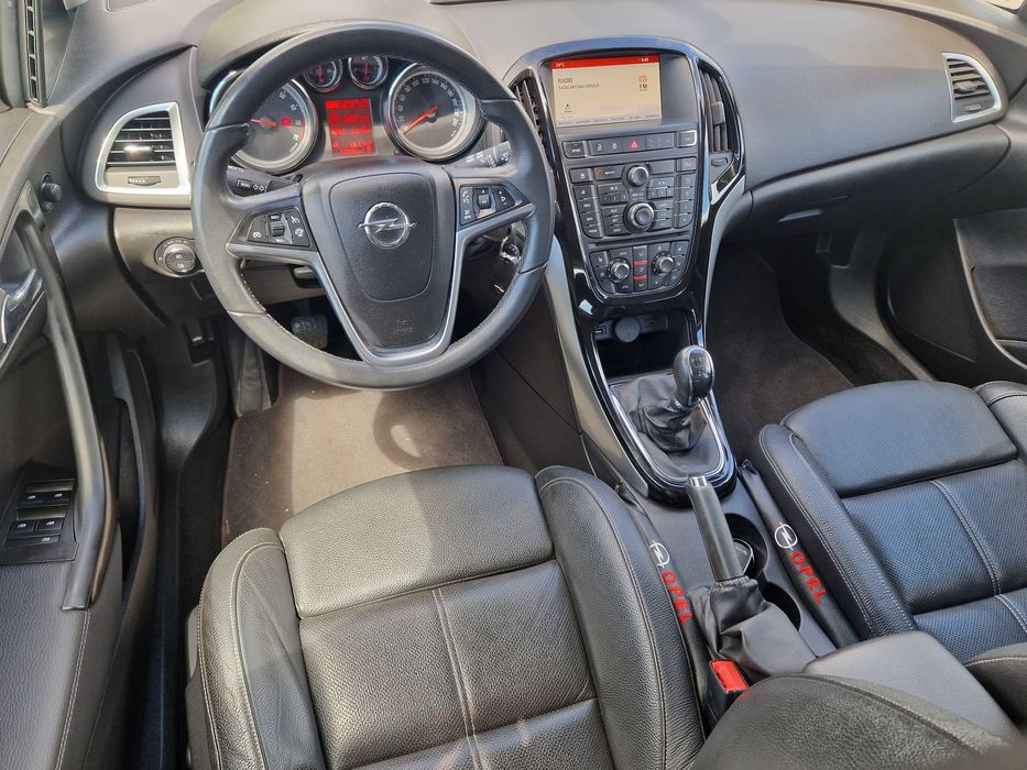 Opel Astra J 1,6  benzina Sidi Turbo Exclusiv