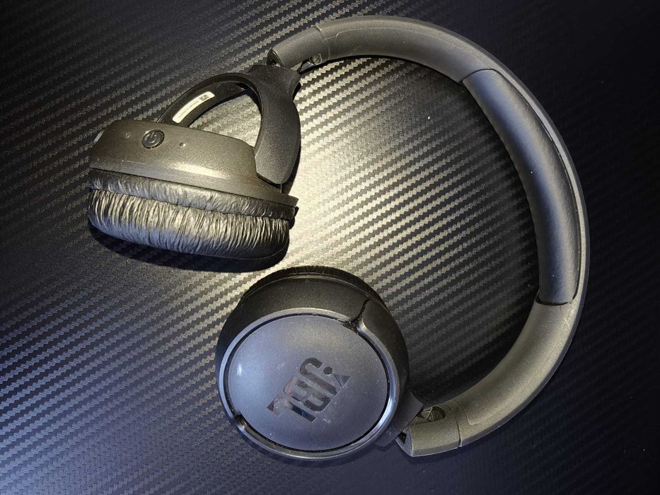 Casti JBL wireless