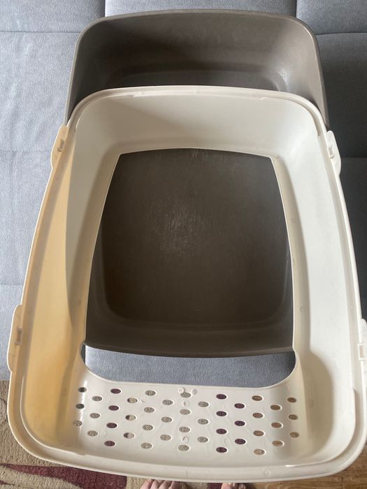 Лоток для кошек отдам