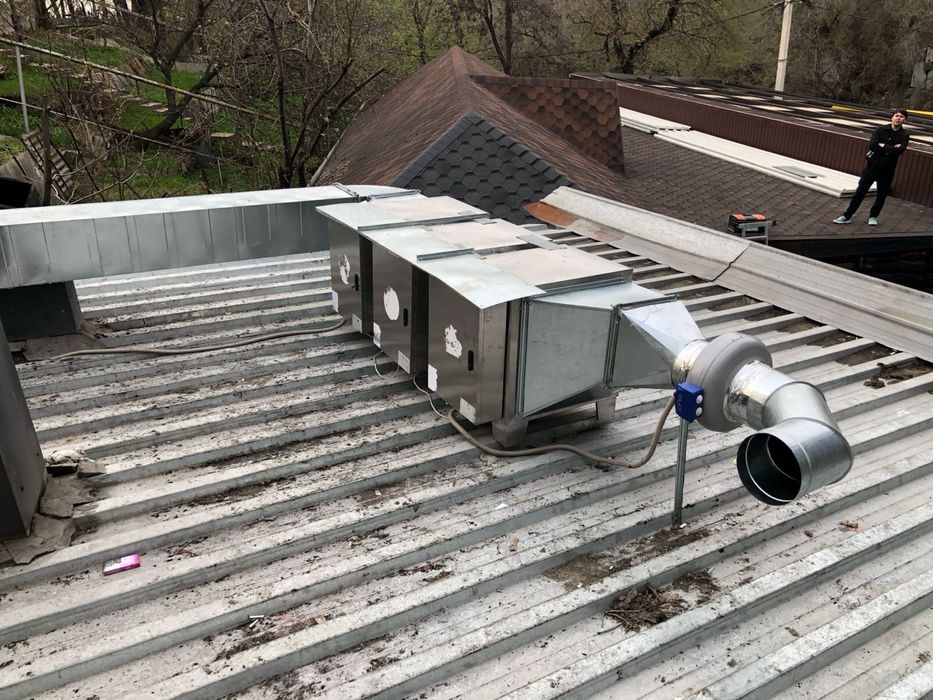 Вытяжка установка вентиляции