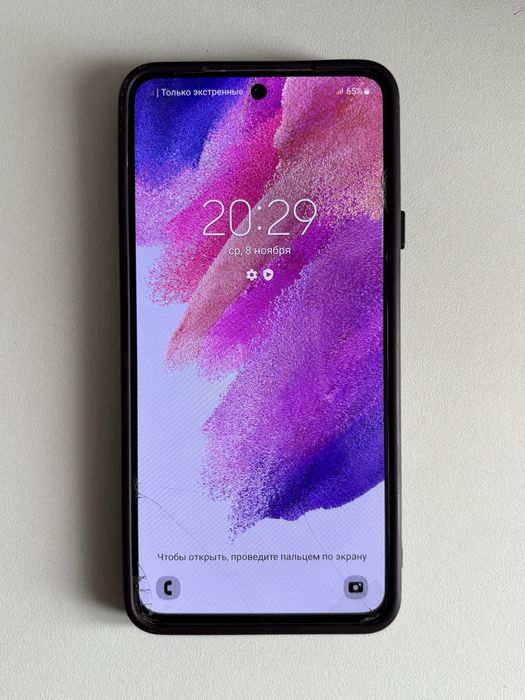 Продается телефон. Samsung S21 FE