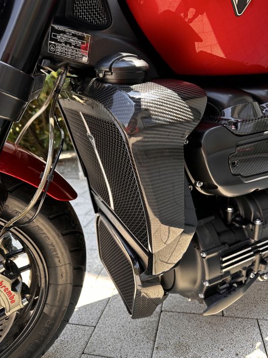 Triumph Rocket 3 R
