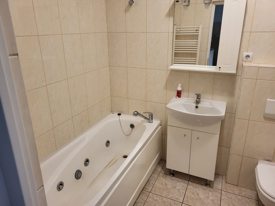 De vanzare apartament