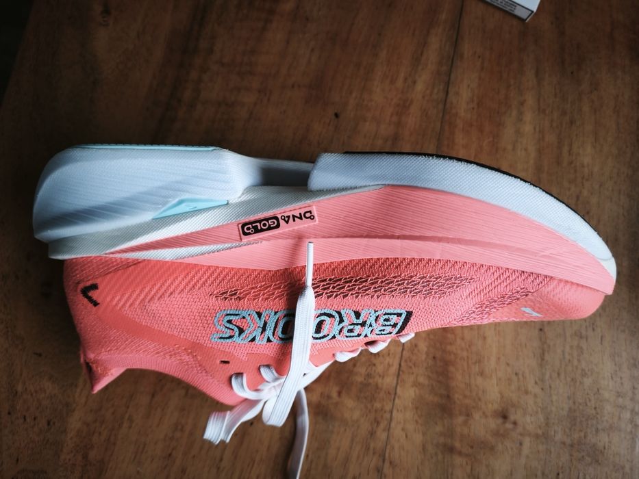 Brooks Hyperion Max3, маратонки за бягане, номер 43