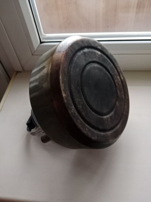 Для кипячения воды 1 литр.