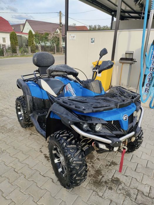Vand Cf moto 550L